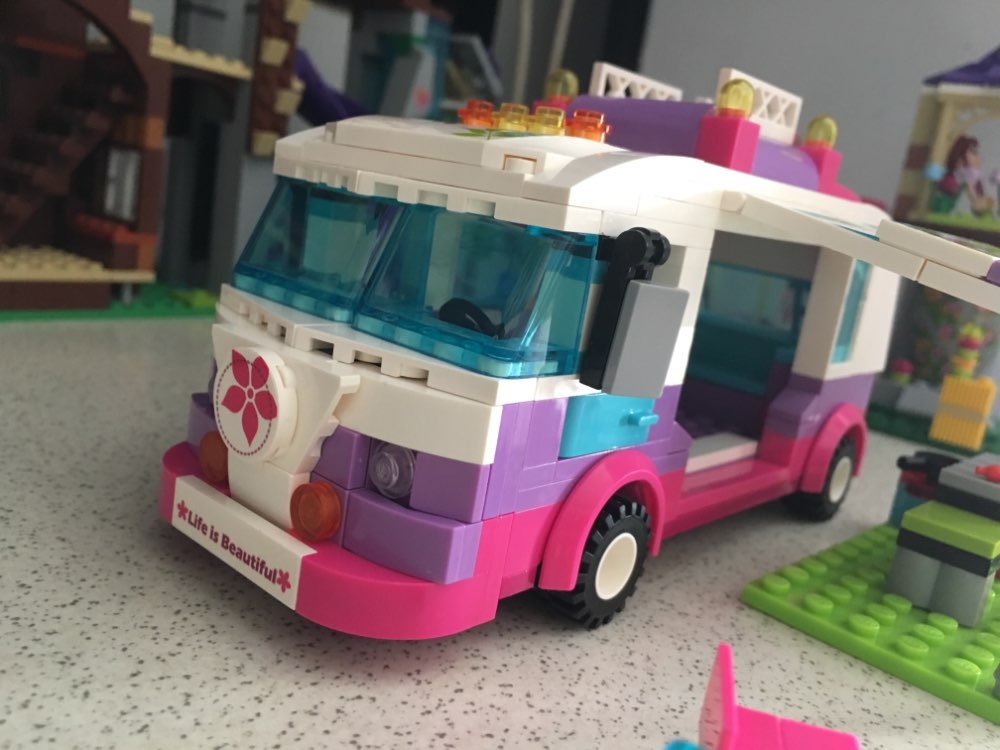 Building Game Bricks Compatible with Lego Toys For Girls Play Ice-Cream Van  House Bricks