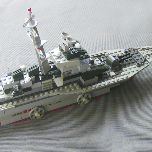 228pcs/set Cruiser Building Block Brick Army Military Ship Model Battle War Ship Navy Vessel Boat Toy Equipment Technic Designer - brickpick